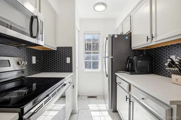 $410,000 | 8290 South Fillmore Circle, Centennial, CO 80122