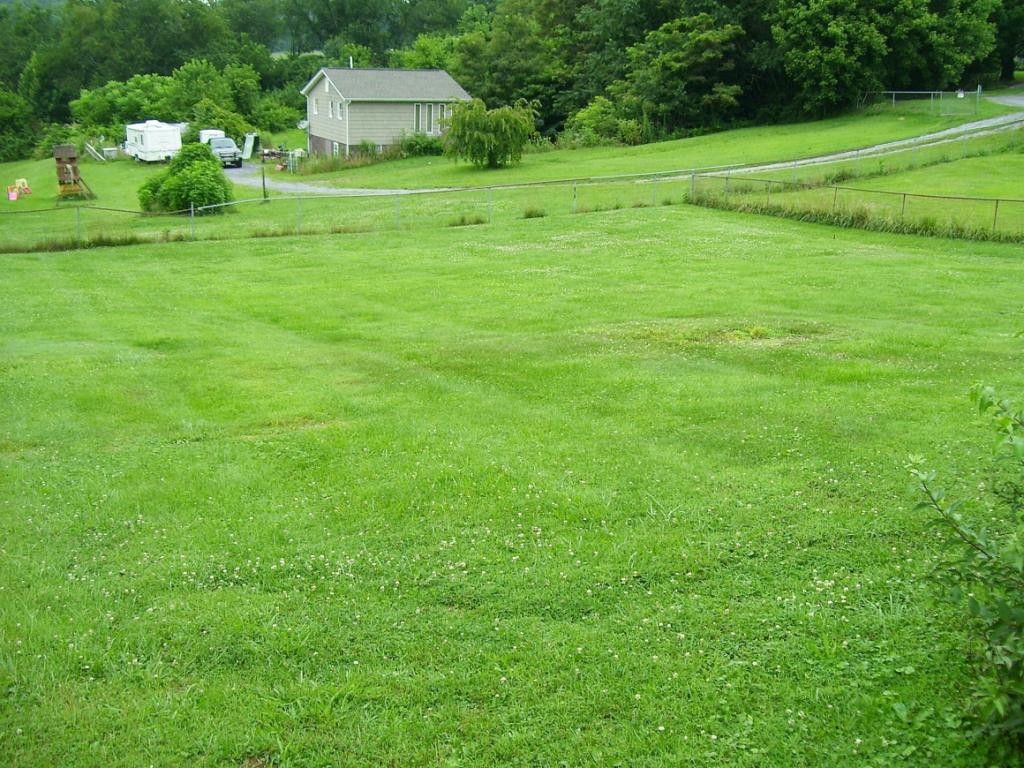 9511 Reedy Creek Road Bristol, VA 24202 - Photo 4 of 13 Photo 4