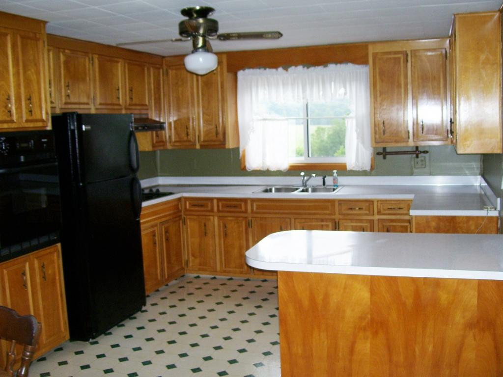 9511 Reedy Creek Road Bristol, VA 24202 - Photo 5 of 13 Photo 5