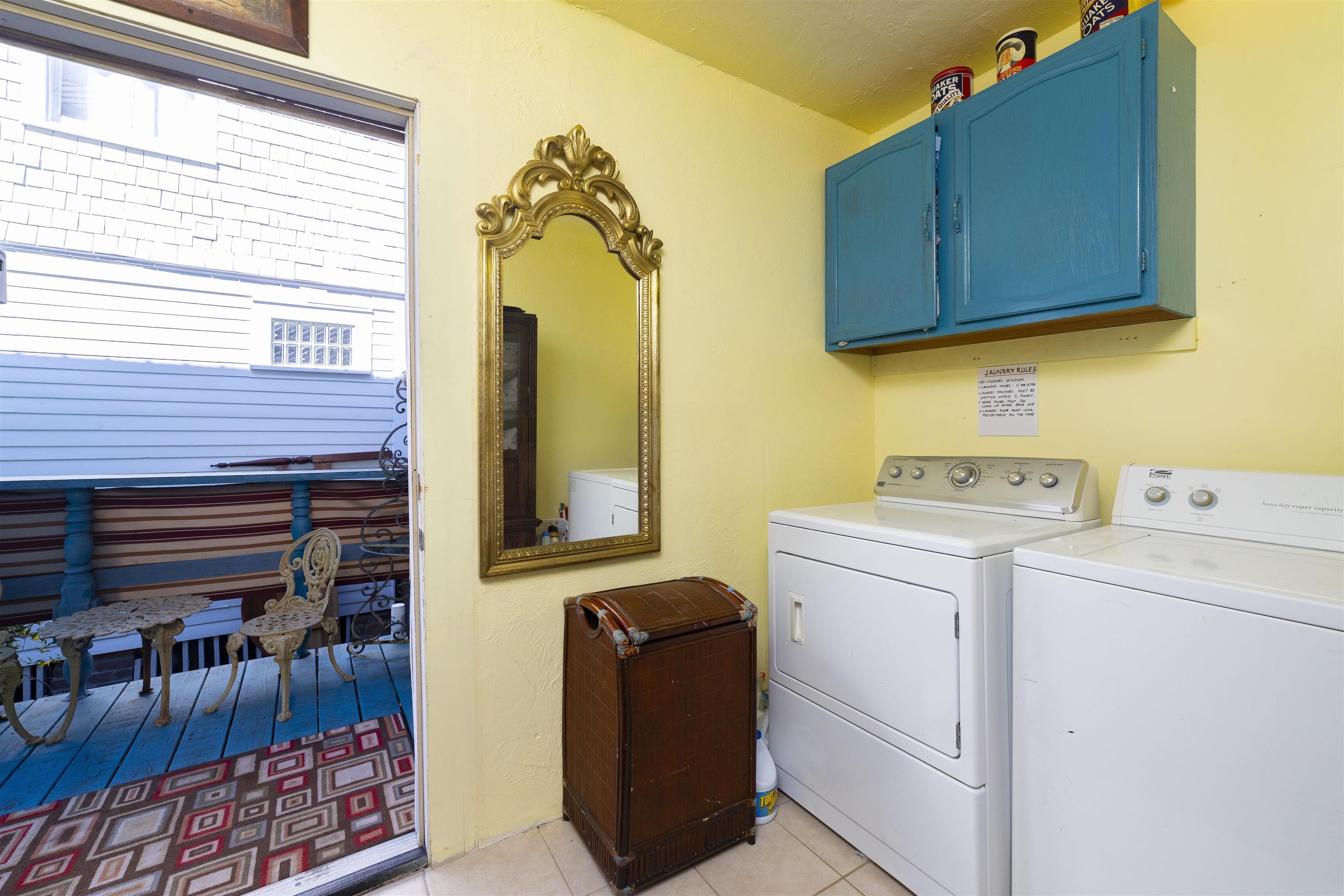 77 Oneida Street St. Augustine, FL 32084 - Photo 20 of 26 a utility room with dryer and washer