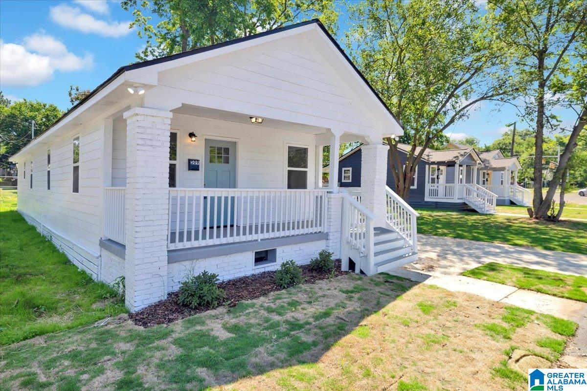 511 Center Street South Birmingham, AL 35205 - Photo 2 of 21