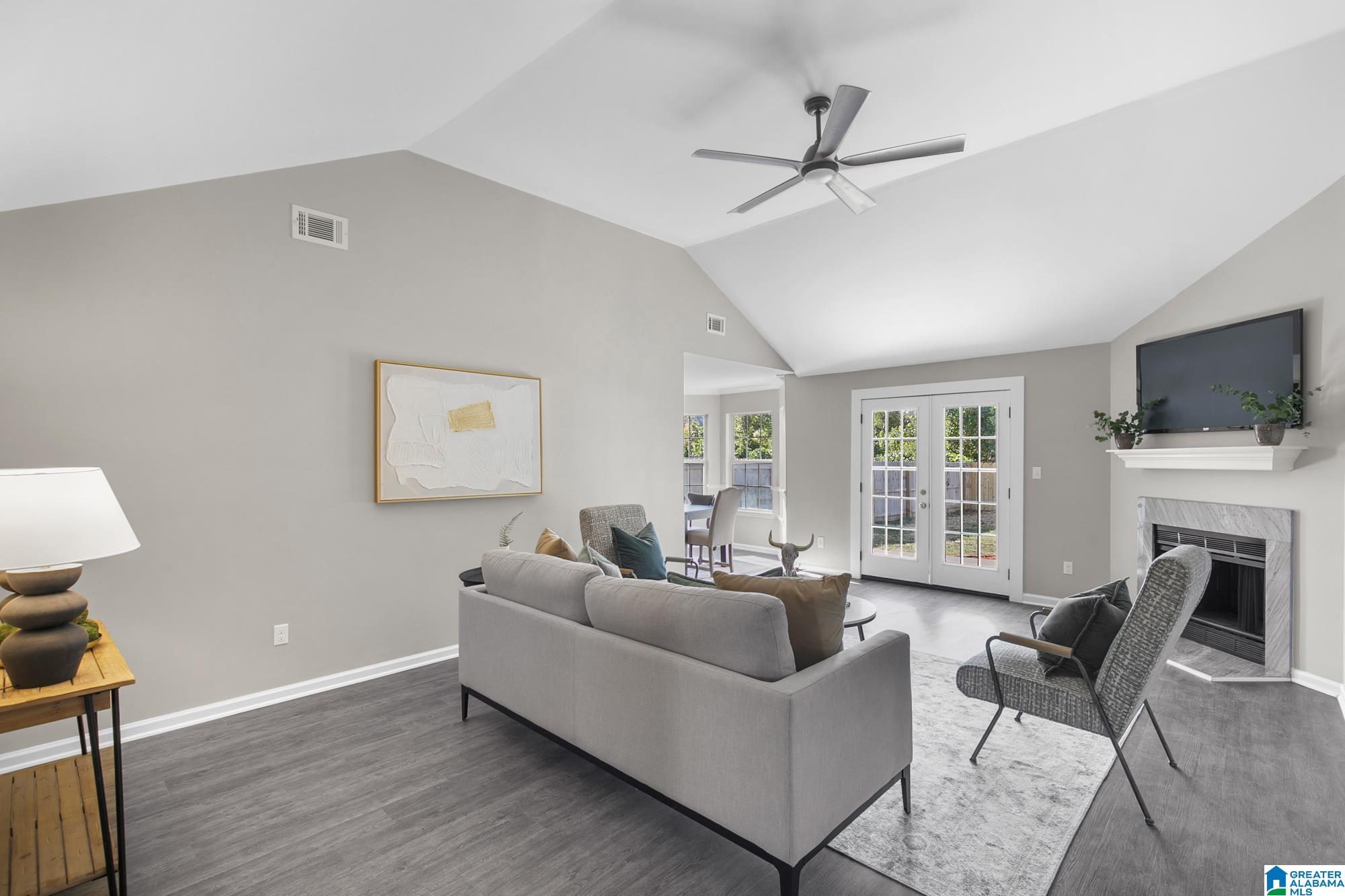 1037 Georgetown Lane Birmingham, AL 35217 - Photo 4 of 22