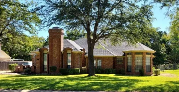 $2,950 | 1100 Balfour Drive, Cedar Hill, TX 75104