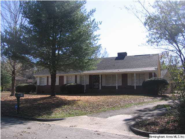 809 Spring Lake Circle Birmingham, AL 35217 - Photo 1 of 32