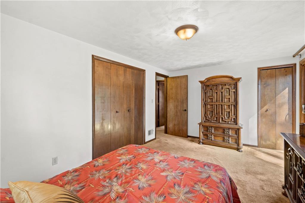 228 Wray Large Road Clairton, PA 15025 - Photo 14 of 25 Gallery Image 14
