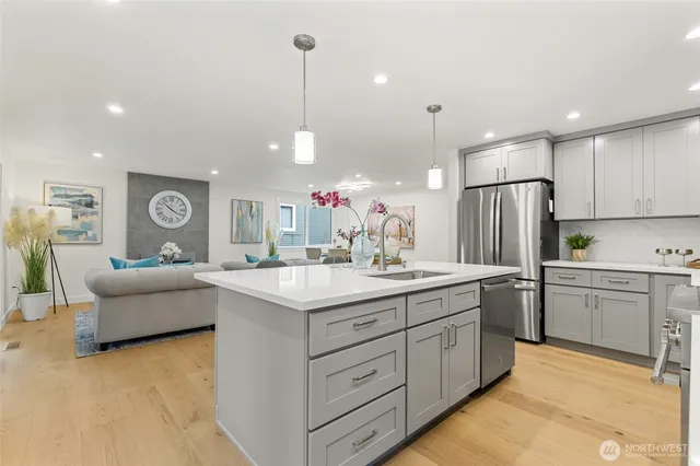 $2,075,000 | 2457 168th Place Northeast, Bellevue, WA 98008