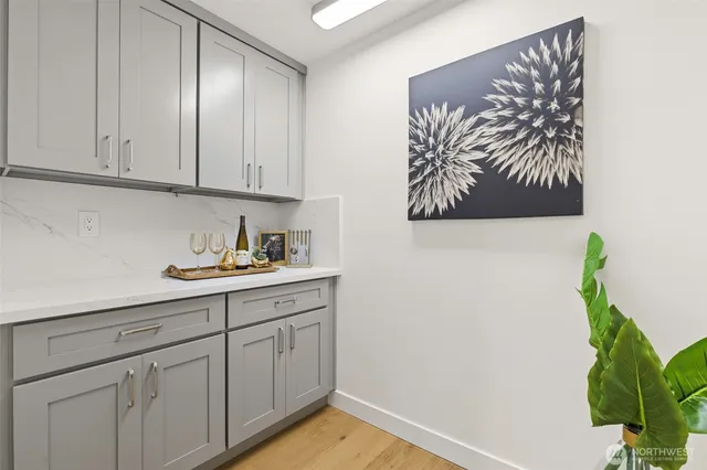 $2,075,000 | 2457 168th Place Northeast, Bellevue, WA 98008