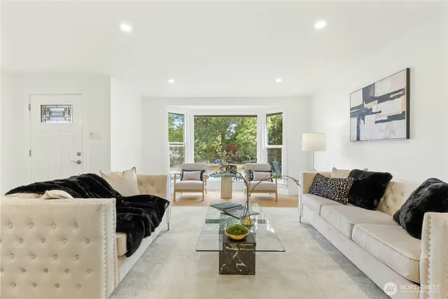 $2,075,000 | 2457 168th Place Northeast, Bellevue, WA 98008