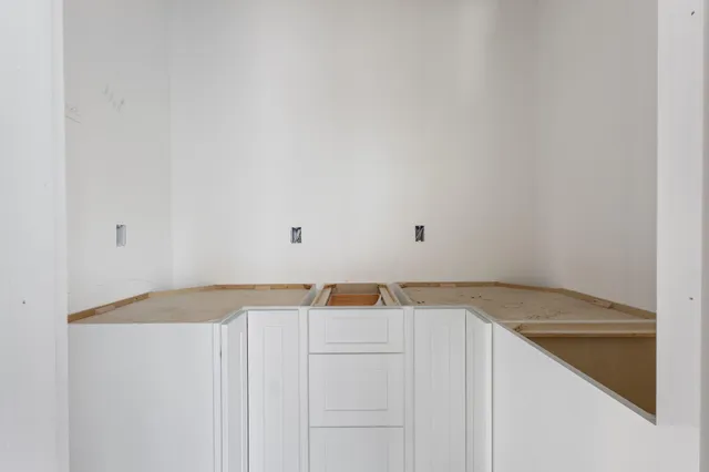 $2,200,000 | 2 Lindas Way, Old Orchard Beach, ME 04064