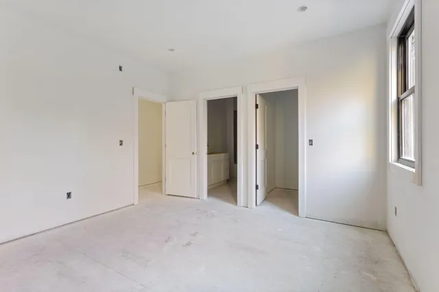 $2,200,000 | 2 Lindas Way, Old Orchard Beach, ME 04064