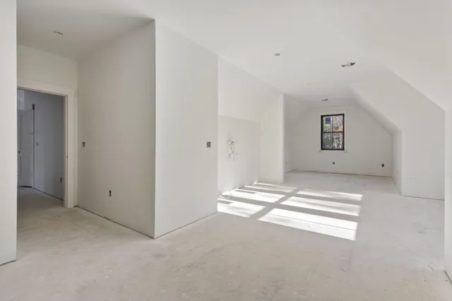 $2,200,000 | 2 Lindas Way, Old Orchard Beach, ME 04064