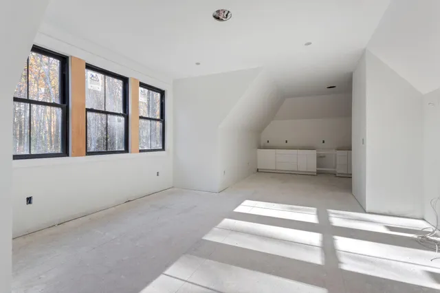 $2,200,000 | 2 Lindas Way, Old Orchard Beach, ME 04064