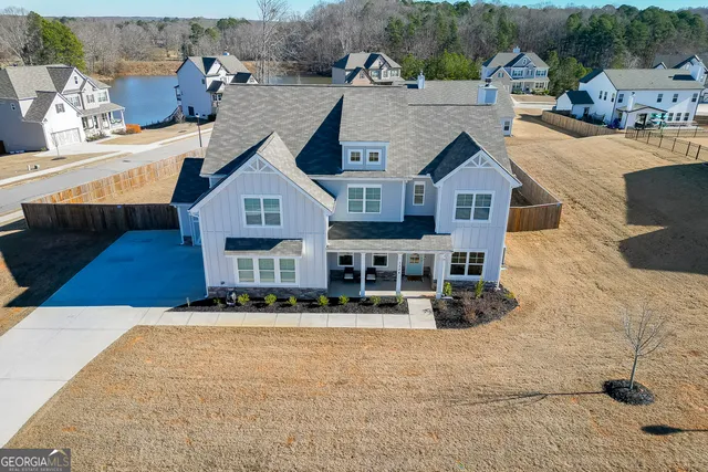 $612,900 | 1324 Honeysuckle Lane, Hoschton, GA 30548