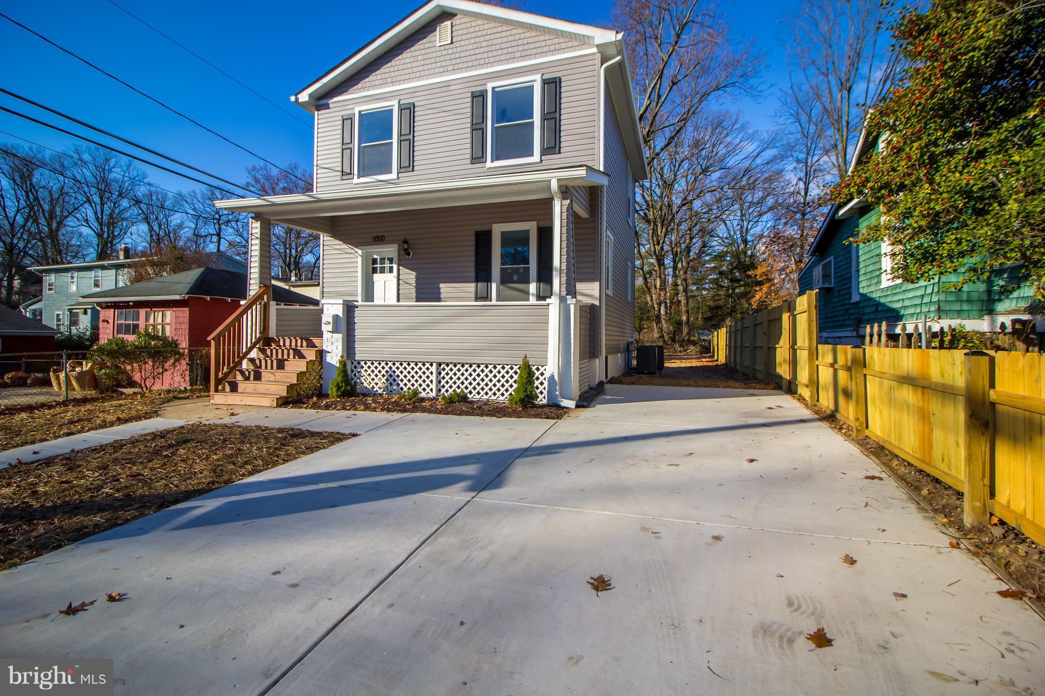 6500 Maplewood Road Baltimore, MD 21212 - Photo 2 of 30 Great Porch Front Home