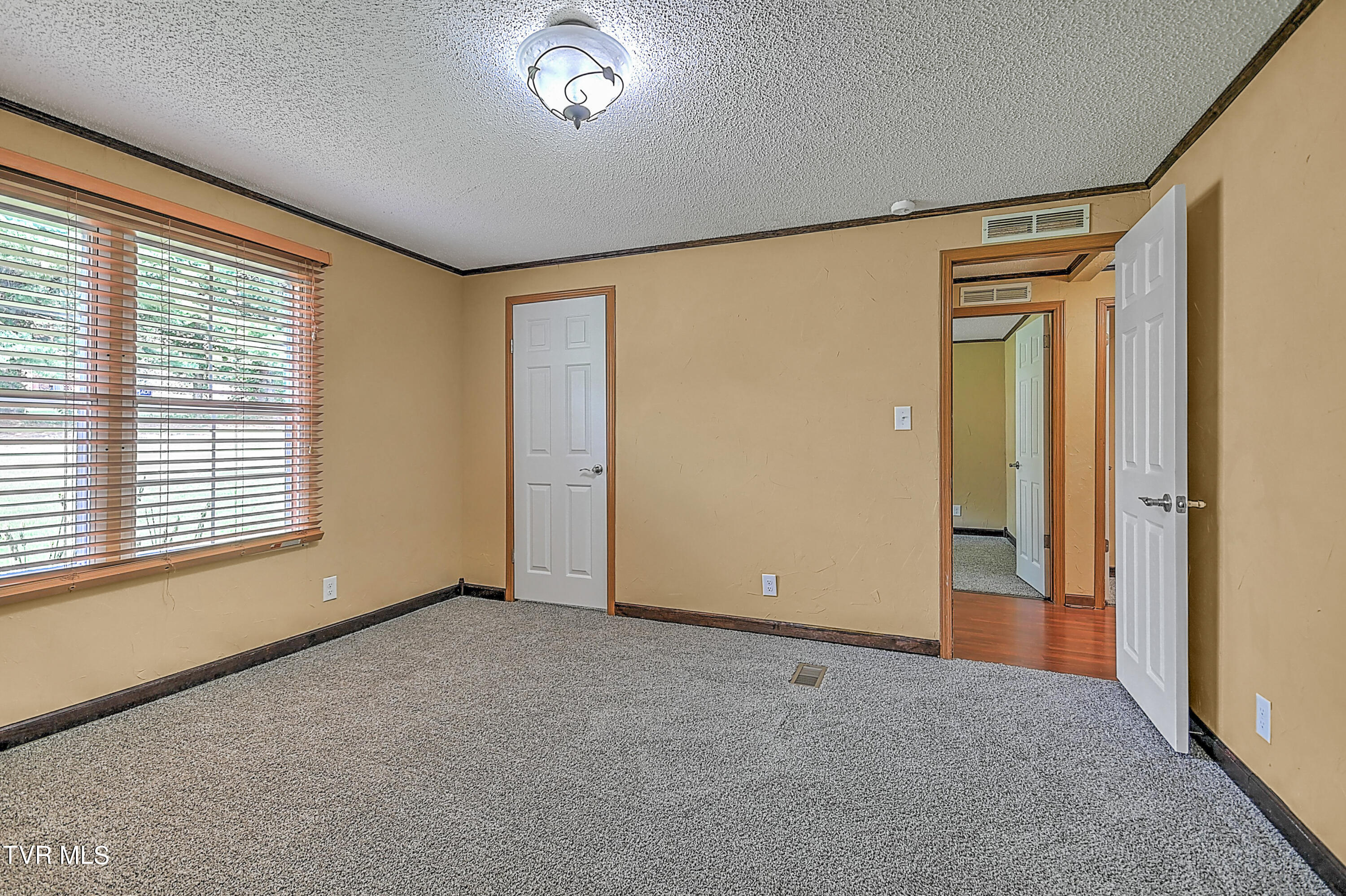 131 Fairridge Road Johnson City, TN 37604 - Photo 31 of 44 131 Fairridge CP-31