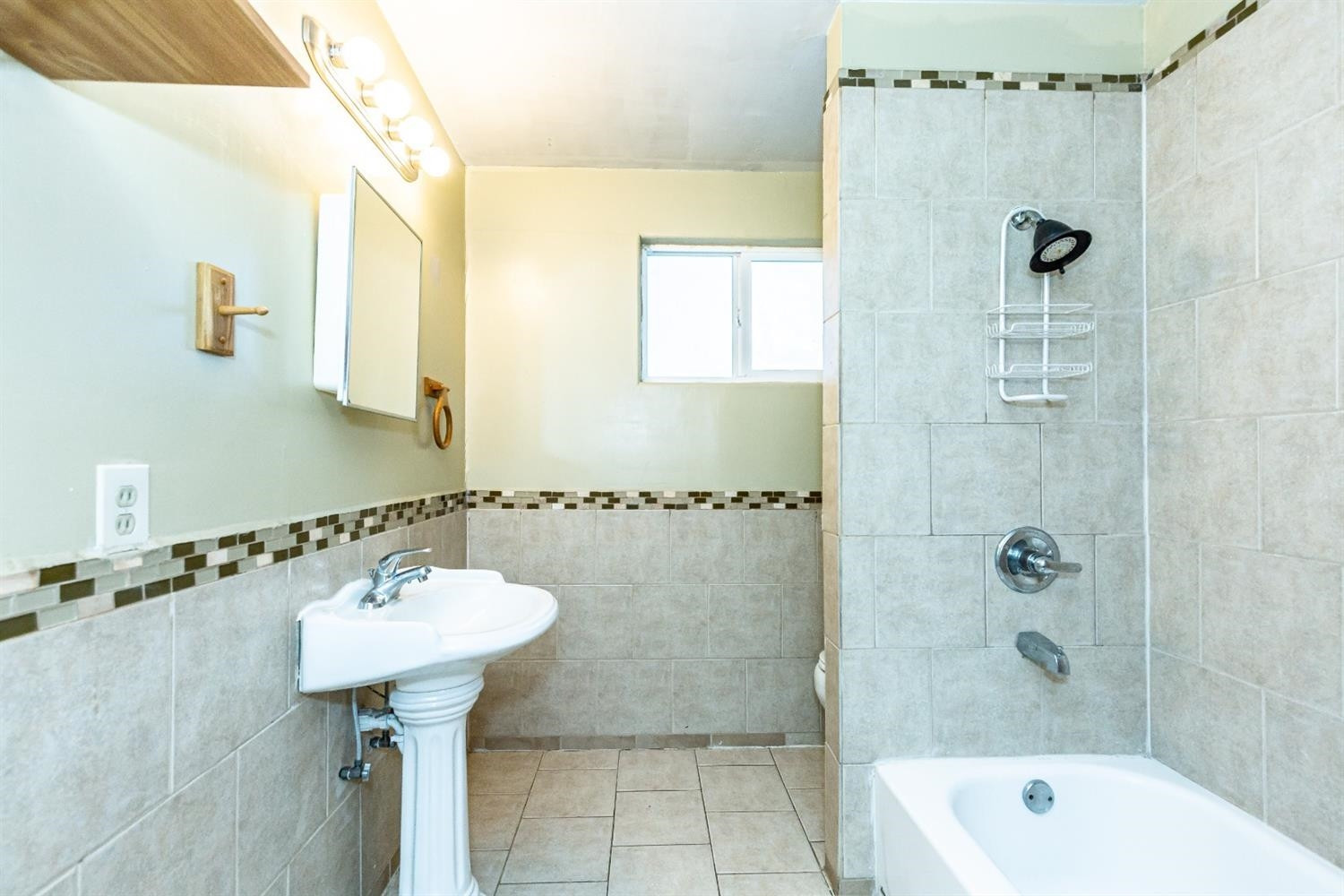 2836 65th Street Lubbock, TX 79413 - Photo 24 of 39 First Bath