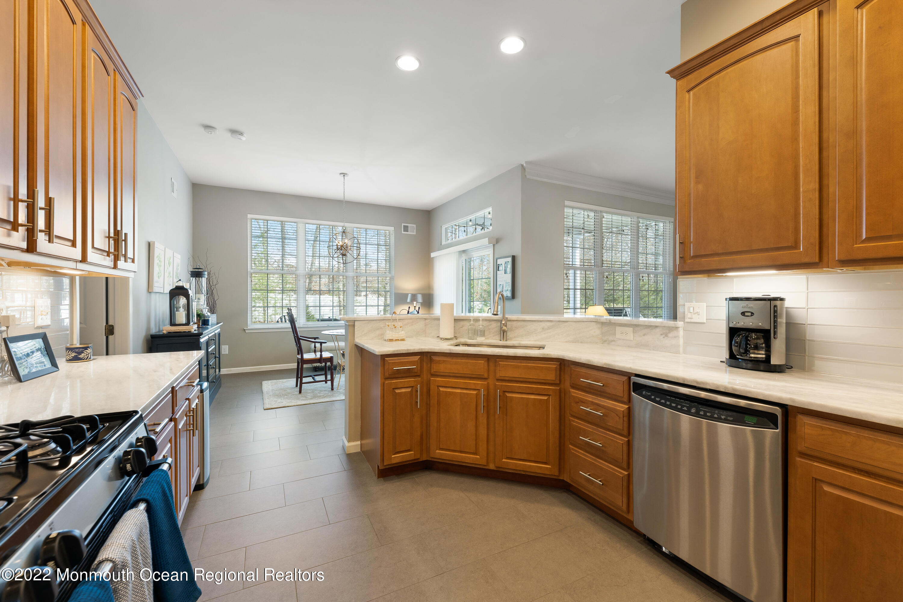 71 Crooked Stick Road Jackson, NJ 08527 - Photo 12 of 31 Kitchen