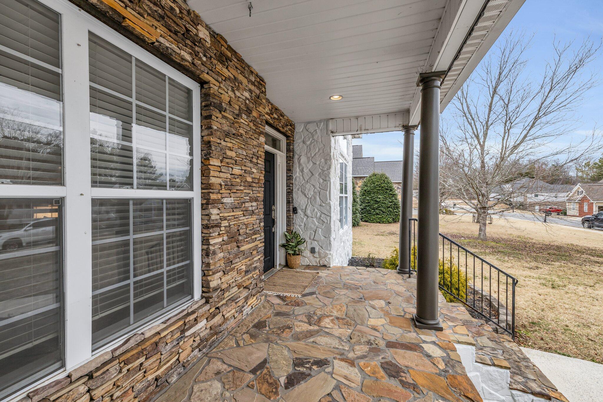 11-web-or-mls-205-honeysuckle-dr
