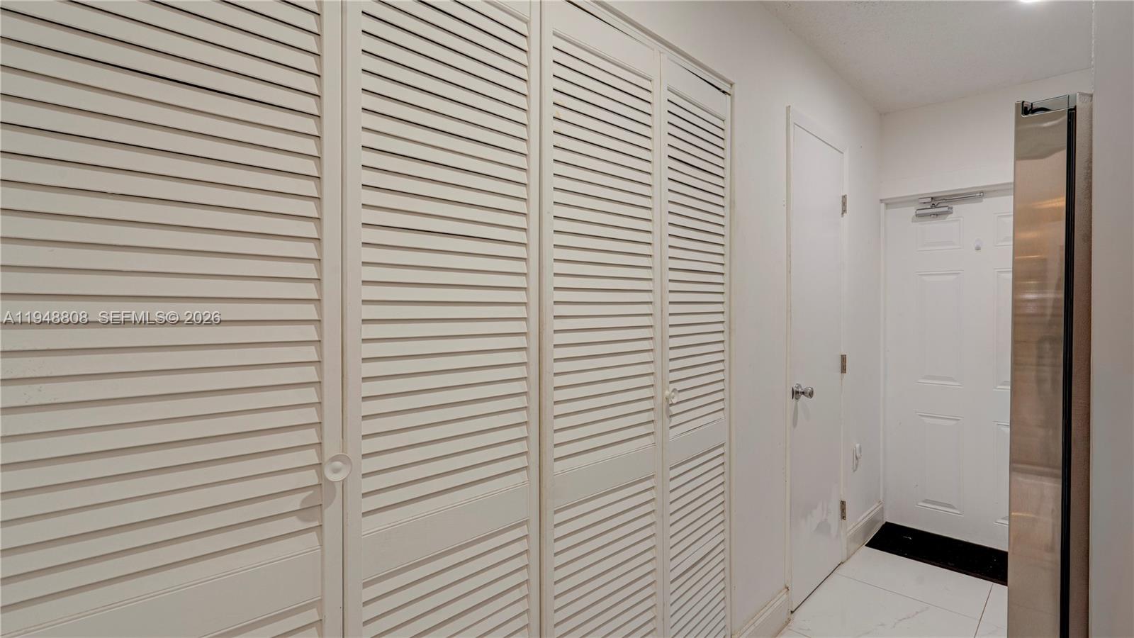 6815 Southwest 134th Court Miami, FL 33183 - Photo 21 of 53 a view of a bathroom