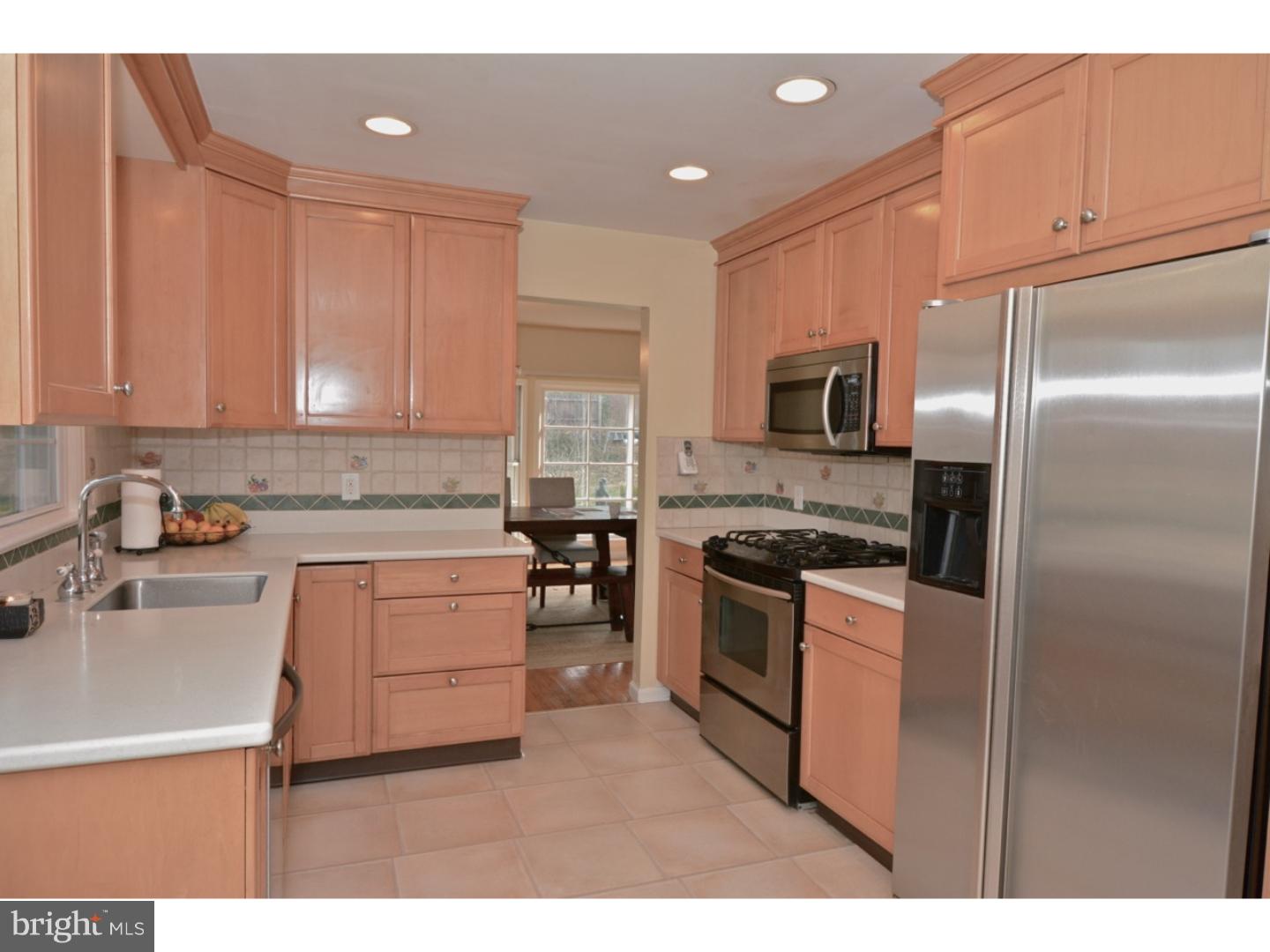 10 Brandon Road Lawrenceville, NJ 08648 - Photo 6 of 25 Gallery Image 6