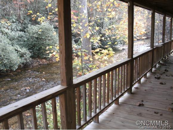 957 Rebel Ridge Road Marshall, NC 28753 - Photo 2 of 24 Gallery Image 2