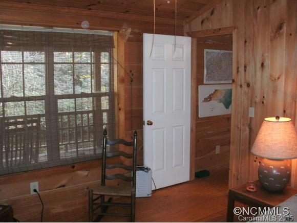 957 Rebel Ridge Road Marshall, NC 28753 - Photo 6 of 24 Gallery Image 6
