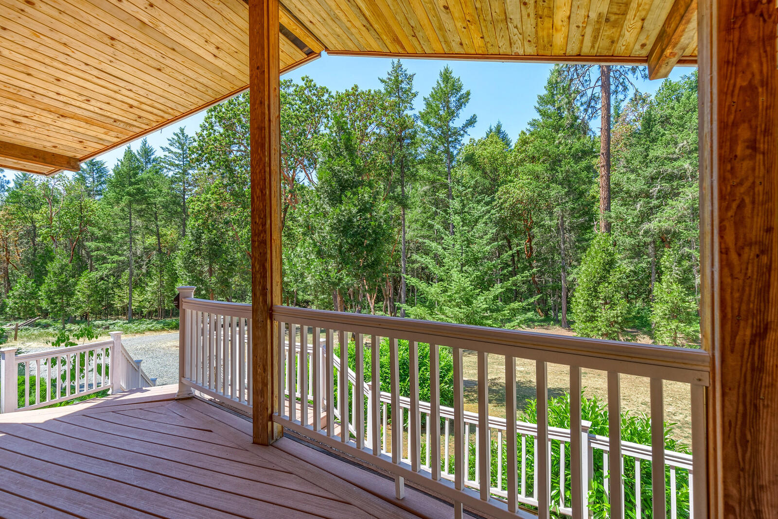697 Peco Road Grants Pass, OR 97526 - Photo 43 of 55 27_PR_28_mls