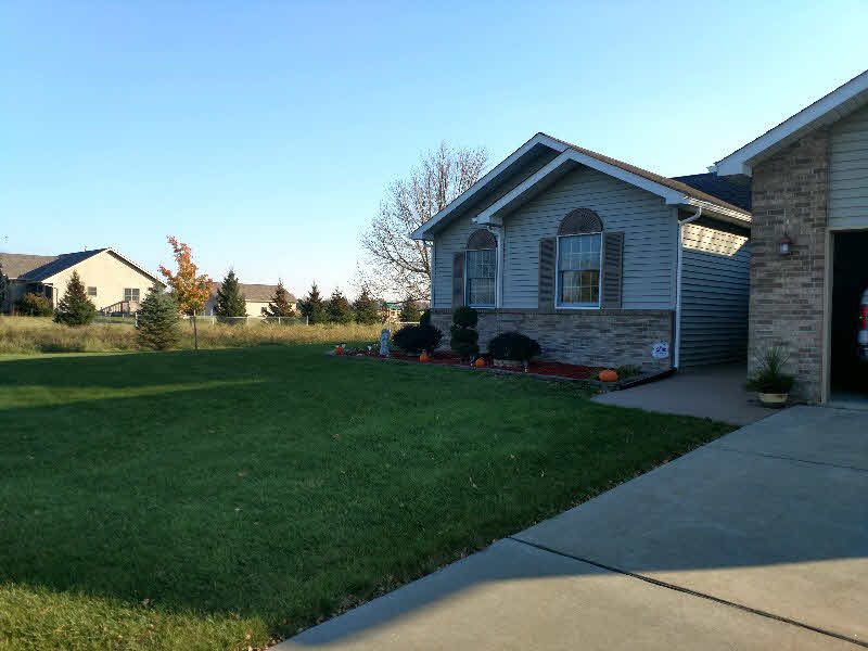 1308 Wetters Road Kawkawlin, MI 48631 - Photo 2 of 45
