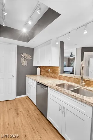 $140,000 | 3550 Bay Sands Drive, Unit 3066, Laughlin, NV 89029