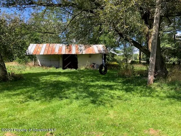 $79,000 | 466 Spring Hill Road, Moscow, PA 18444