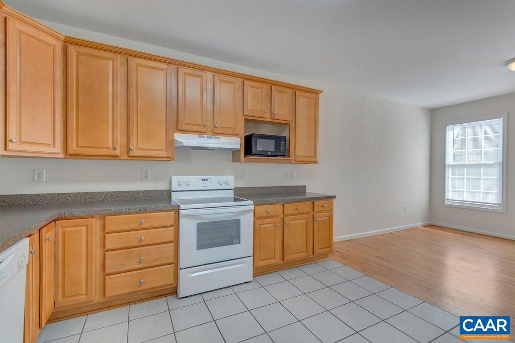 120 Summit Street, Unit A Charlottesville, VA 22903 - Photo 12 of 35