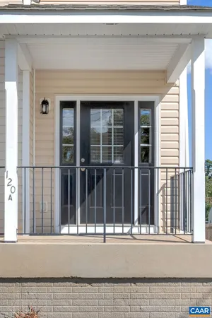 $2,100 | 120 Summit Street, Unit A, Charlottesville, VA 22903