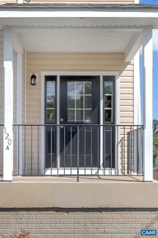 $2,100 | 120 Summit Street, Unit A, Charlottesville, VA 22903