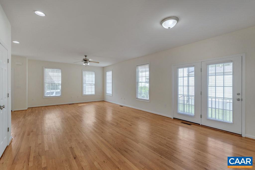 120 Summit Street, Unit A Charlottesville, VA 22903 - Photo 5 of 35