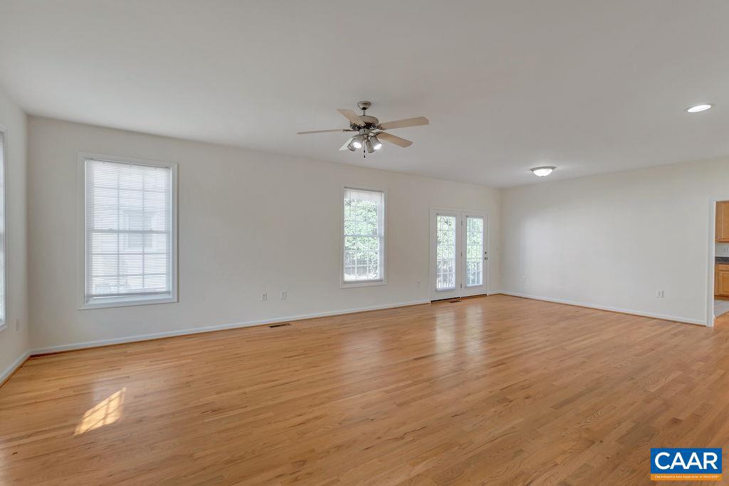 120 Summit Street, Unit A Charlottesville, VA 22903 - Photo 6 of 35