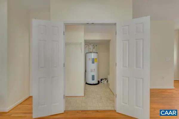 $2,100 | 120 Summit Street, Unit A, Charlottesville, VA 22903