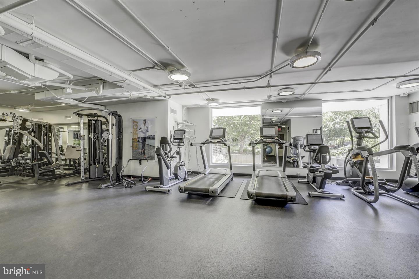 5101 River Road, Unit 1703 Bethesda, MD 20816 - Photo 44 of 57 Exercise room