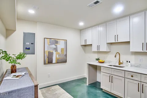 $795,000 | 1609 Acadia Street, Durham, NC 27701