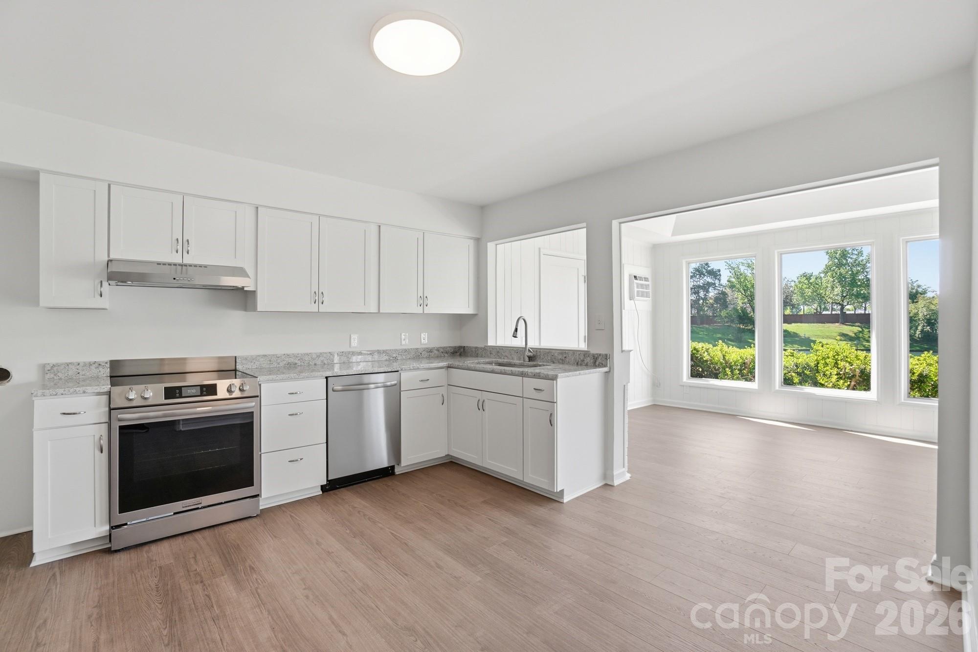 7027 Quail Hill Road Charlotte, NC 28210 - Photo 11 of 29