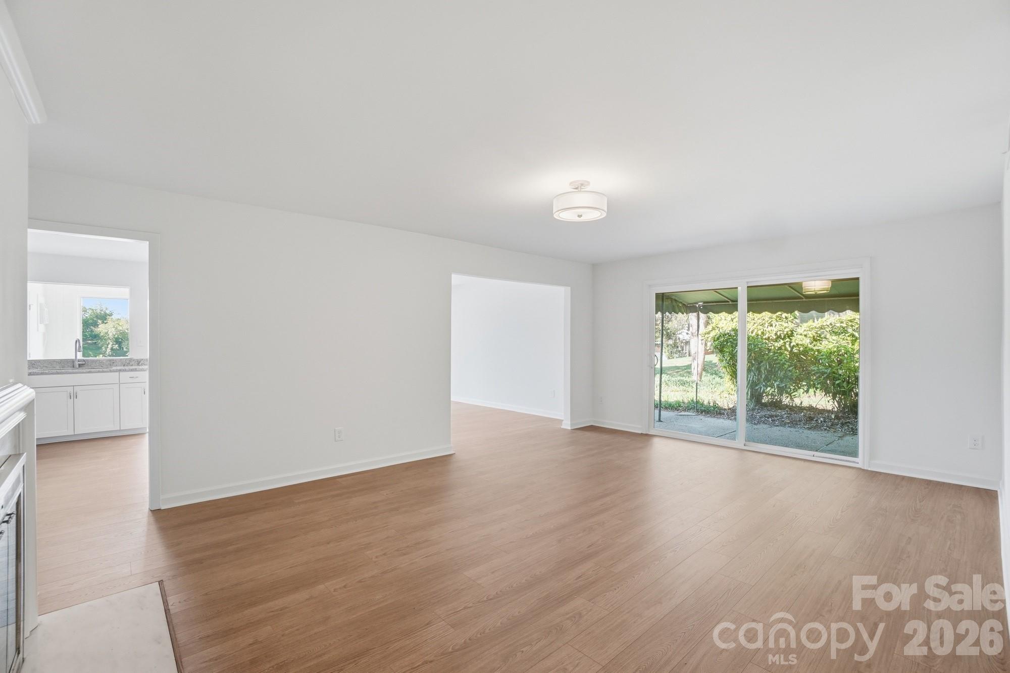 7027 Quail Hill Road Charlotte, NC 28210 - Photo 9 of 29