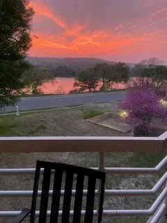 $359,000 | 1000 Guadalupe Street, Kerrville, TX 78028