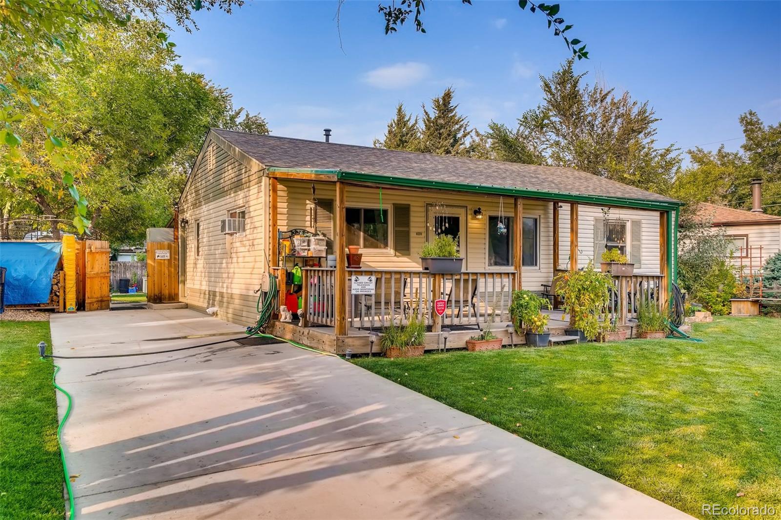 10835 West 39th Avenue Wheat Ridge, CO 80033 - Photo 3 of 28 Gallery Image 3