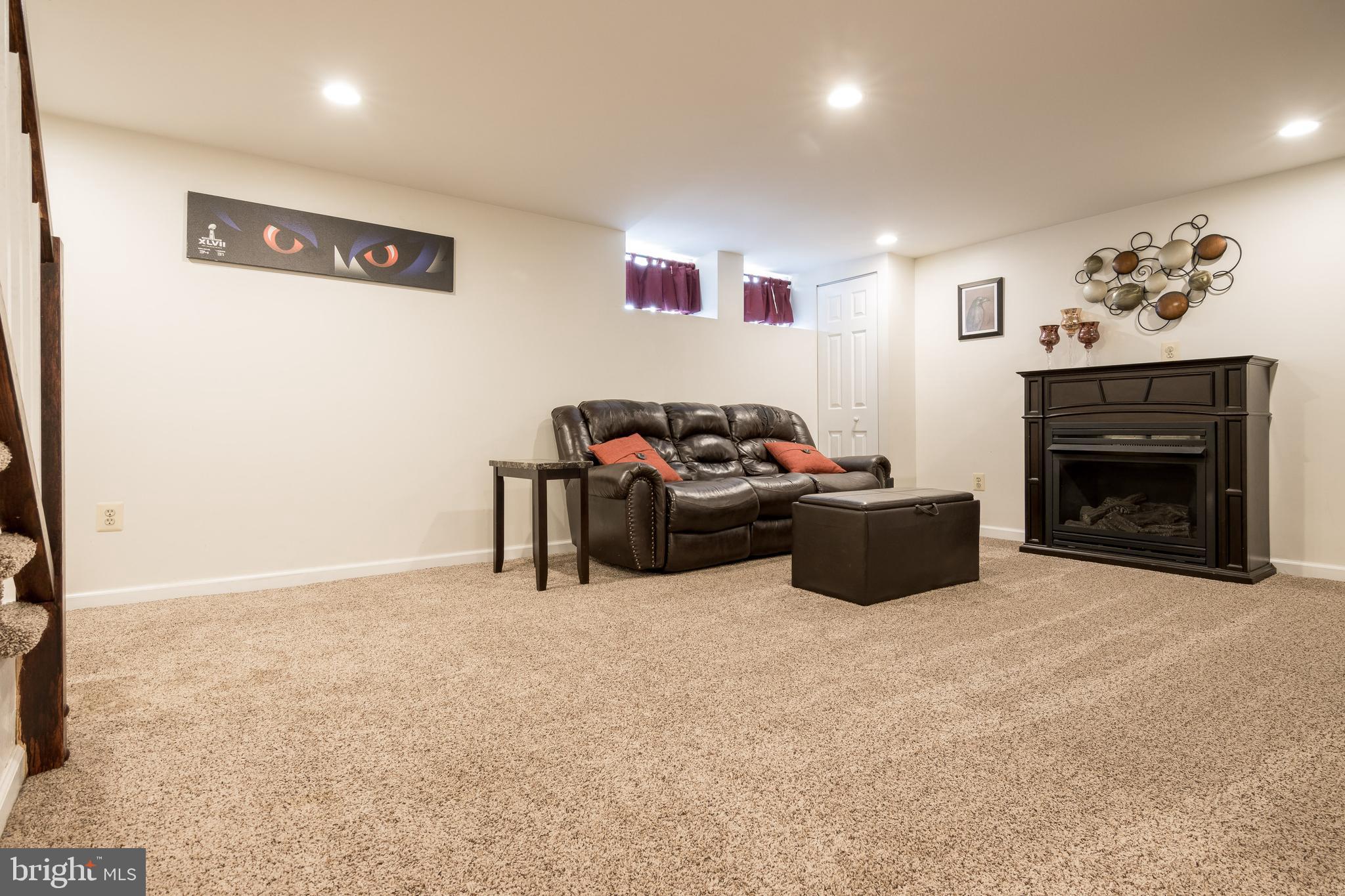 328 Greenlow Road Catonsville, MD 21228 - Photo 35 of 49 So bright down here