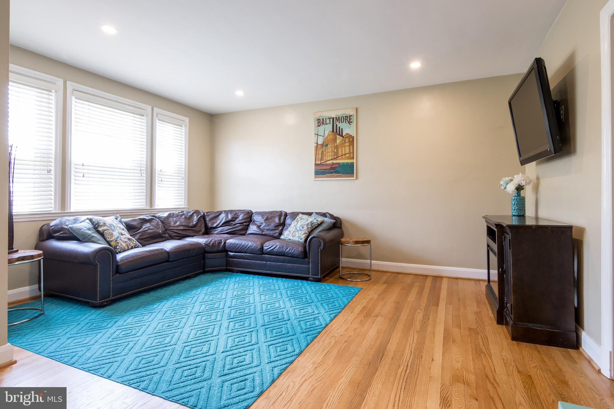 328 Greenlow Road Catonsville, MD 21228 - Photo 9 of 49 Gallery Image 9
