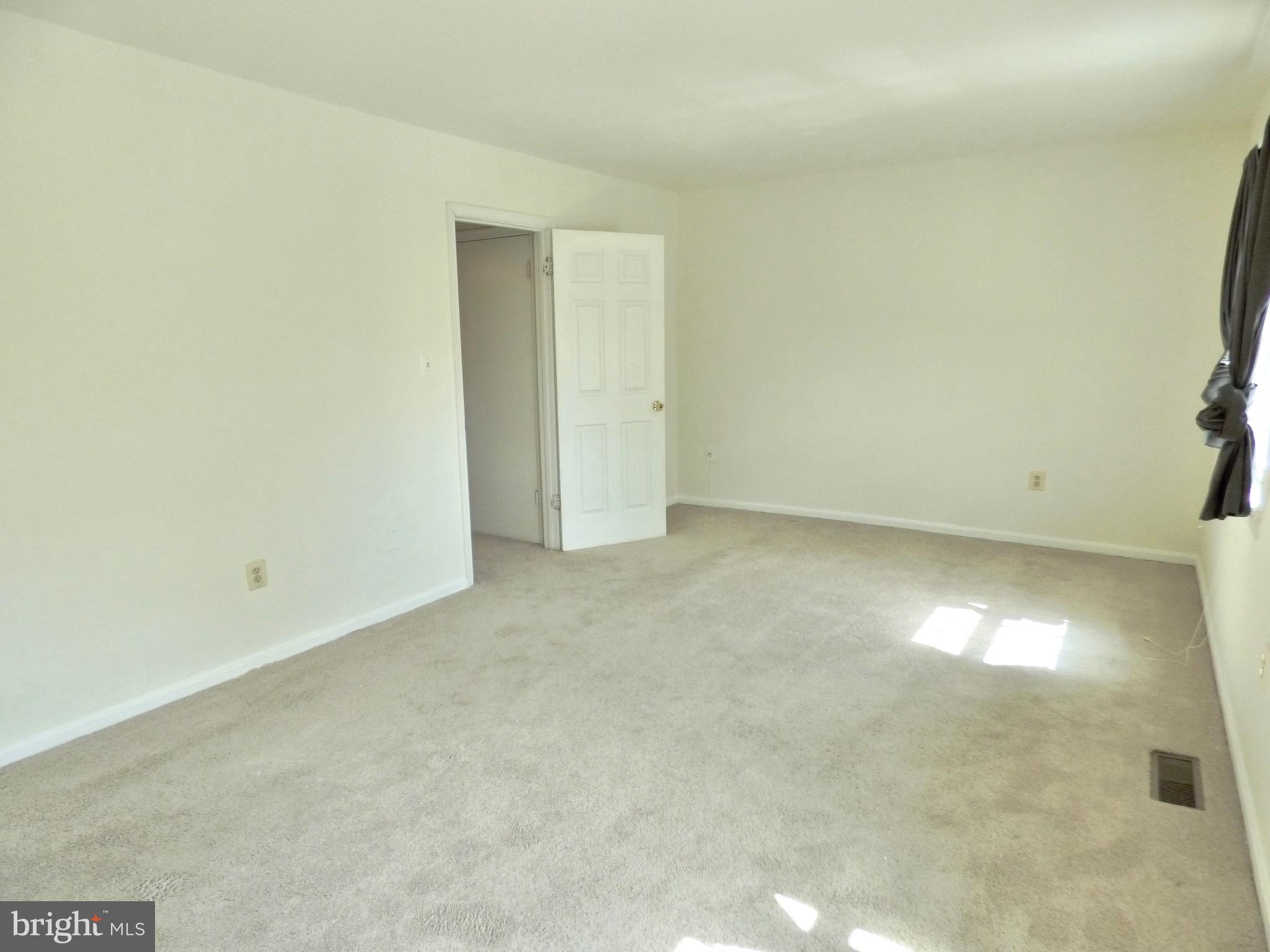 7368 Eldorado Street McLean, VA 22102 - Photo 14 of 31