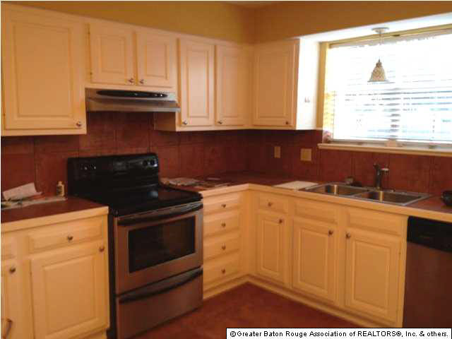 4900 Claycut Road, Unit 23 Baton Rouge, LA 70806 - Photo 6 of 10 Gallery Image 6