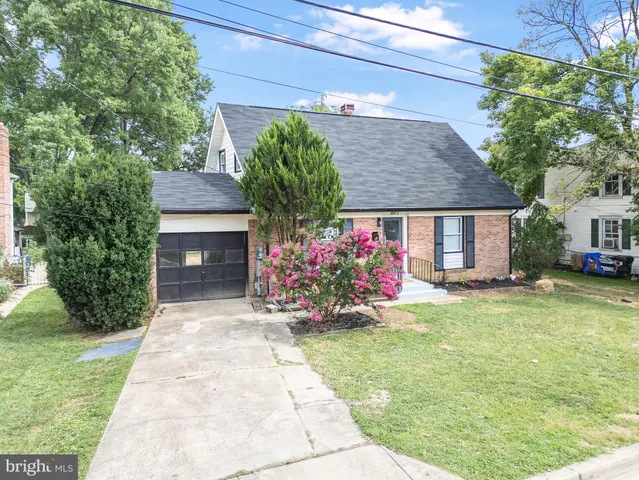 $555,000 | 200 1/2 11th Street, Laurel, MD 20707