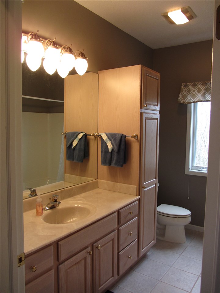 3897 Smokey Ridge Road Traverse City, MI 49686 - Photo 40 of 57 1799007-39.JPG