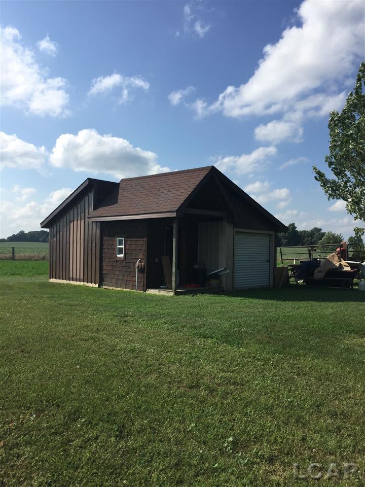 4390 Holcomb Road North Adams, MI 49262 - Photo 2 of 17 31358437-1.JPG