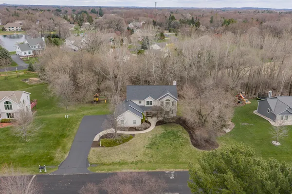 $649,000 | 412 East Red Pine Circle, Dousman, WI 53118